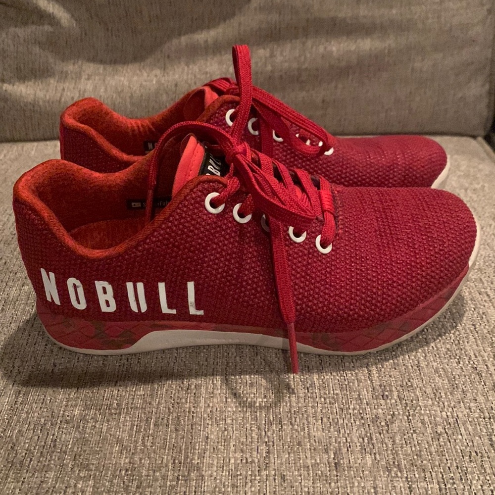 NoBull Project red trainers - size 6.5